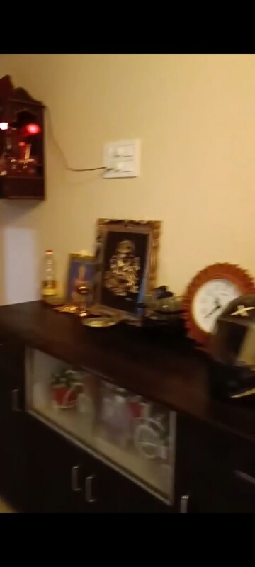 Furnished Amenities in 2 BHK Apartment at Hiraco Eminence, Mira Road – for Rent