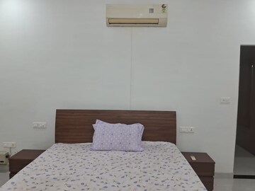 Bedroom in 2 BHK Builder Floor at Aerocity – for Rent