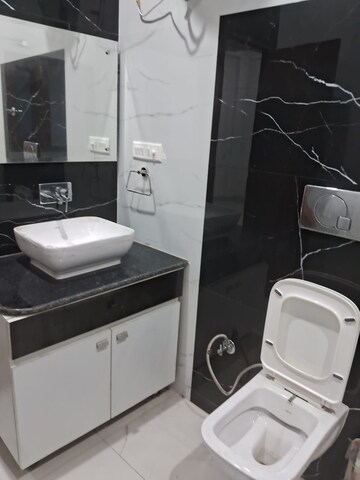 Attached Bathroom in 2 BHK Builder Floor at Aerocity – for Rent