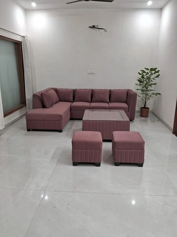 Living Room in 2 BHK Builder Floor at Aerocity – for Rent