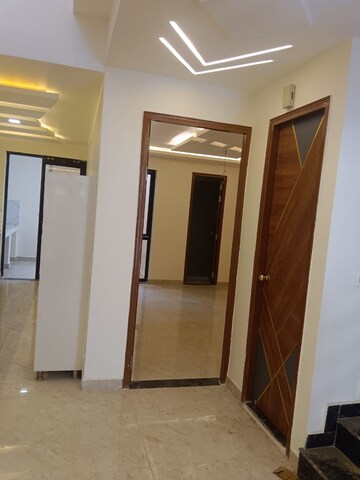 Building Lobby in 3 BHK Villa at Manas Enclave Phase II, Indira Nagar – for Sale