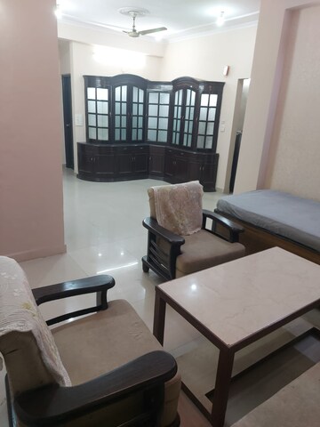 Master Bedroom in 4 BHK Builder Floor at Sector 52 – for Rent