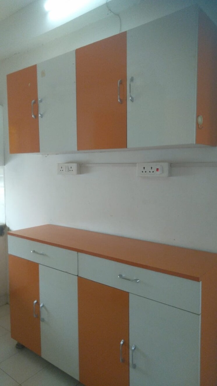 Kitchen, bptp-park-floors-i 3 Bedroom 1620 Sq.Ft. Builder Floor In Sector 77 Faridabad 8911760