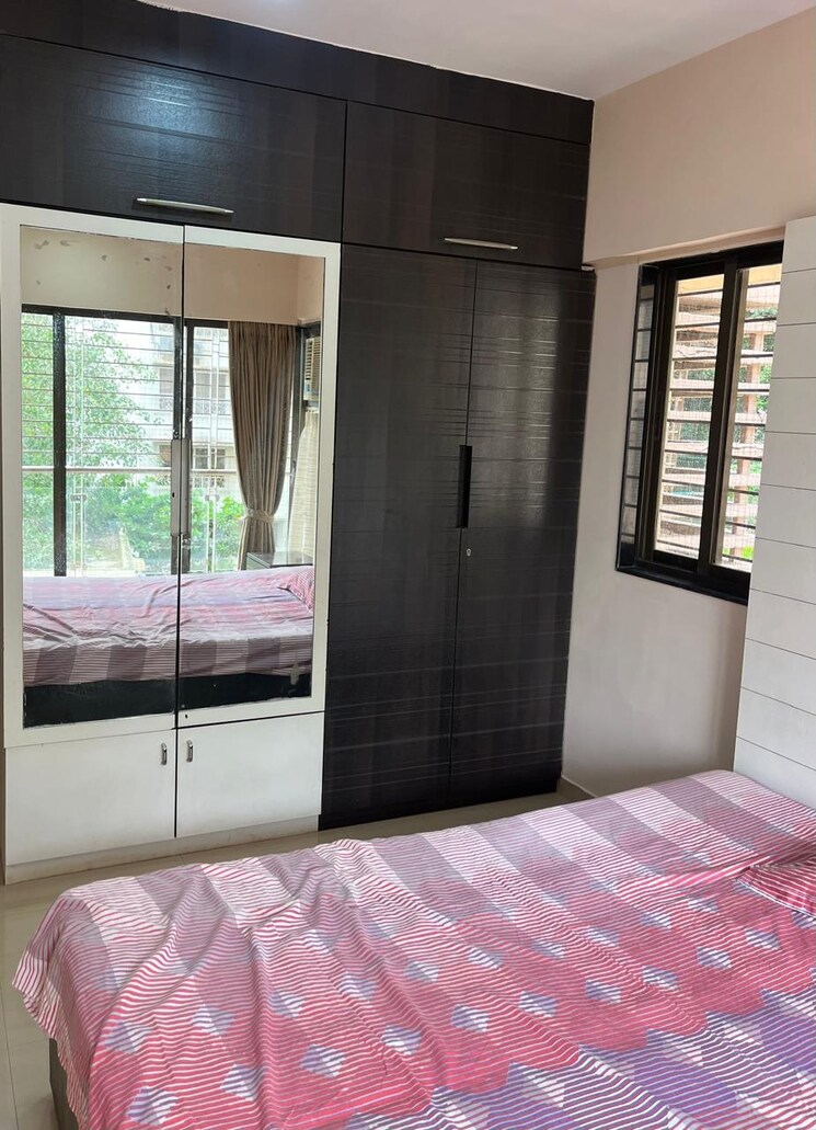 Room, andheri east 2.5 Bedroom 1000 Sq.Ft. Apartment In Andheri East Mumbai 8911816