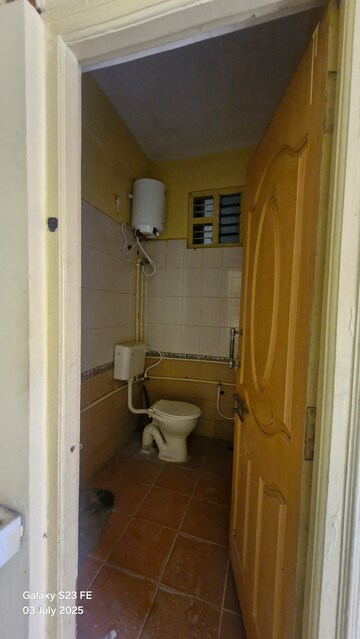Bathroom in 2 BHK Apartment at Ejipura – for Rent