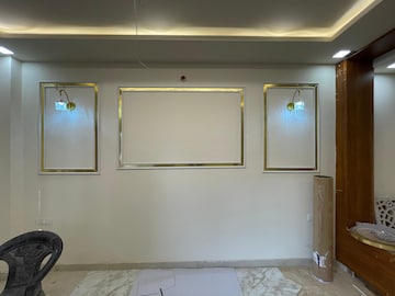 Room in 3 BHK Independent House at Gomti Nagar – for Sale