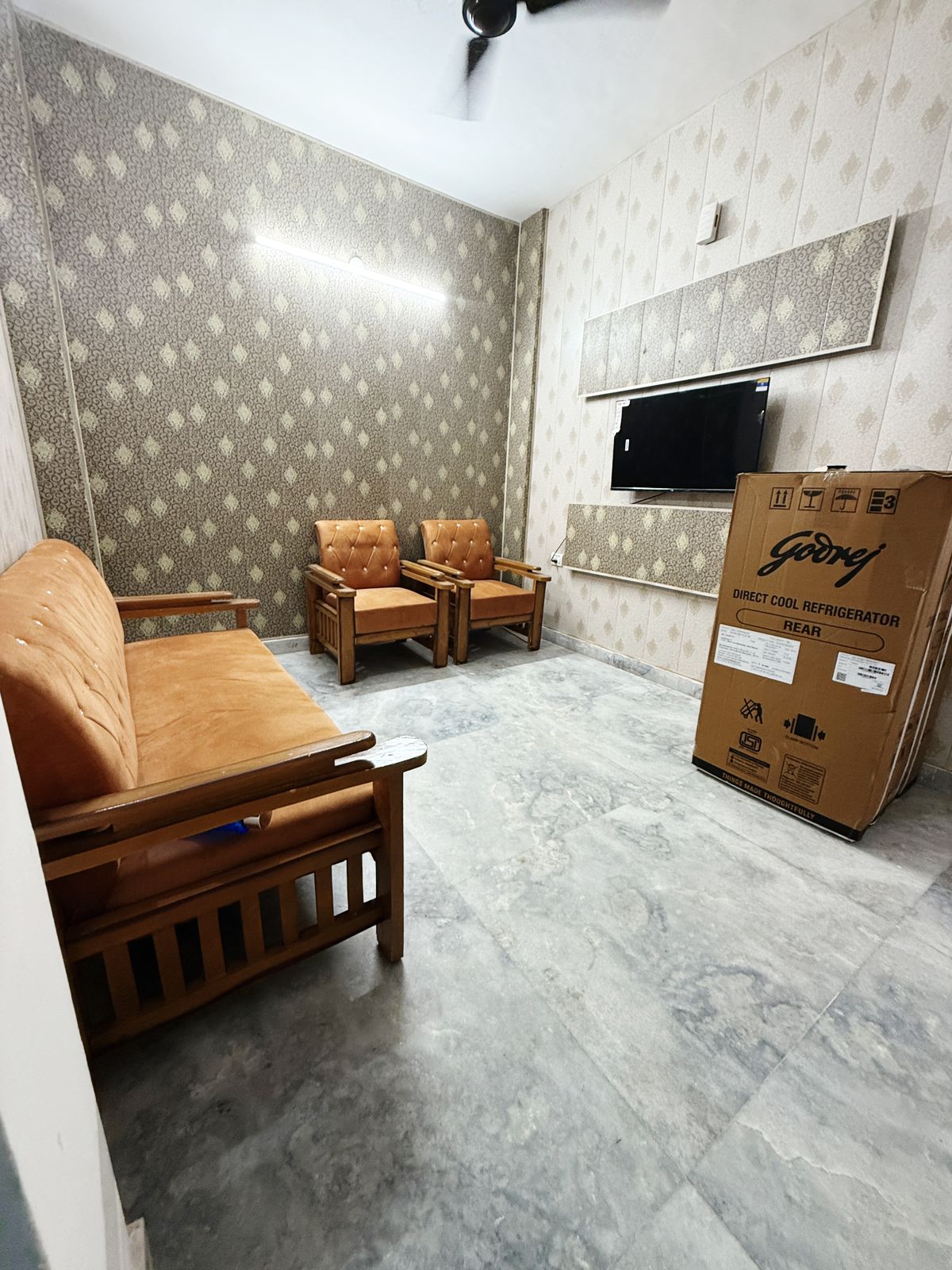 2 BHK Builder Floor For Rent in Sector 45