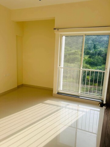 Room in 2 BHK Apartment at Megapolis Serenity, Hinjewadi – for Rent