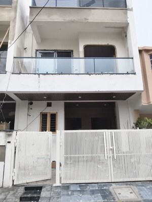3.5 BHK Villa For Sale in Sodala