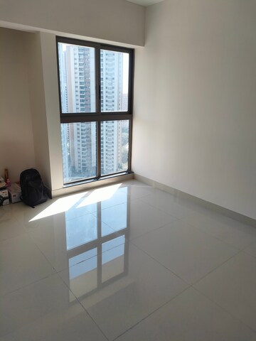 Room in 1 BHK Apartment at Lodha Crown Quality Homes, Majiwada – for Rent