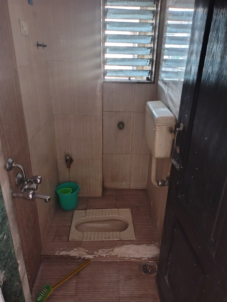 Bathroom, jai-shakti-arcade 2 Bedroom 850 Sq.Ft. Apartment In Taloja Navi Mumbai 8912049