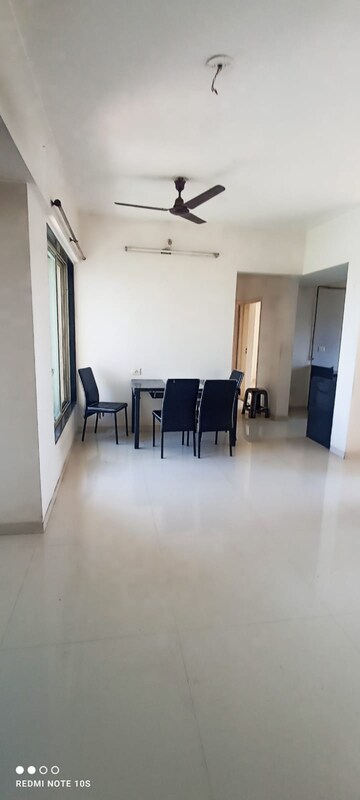 2 BHK Apartment For Sale in Kalpataru Paramount, Kapur Bawdi