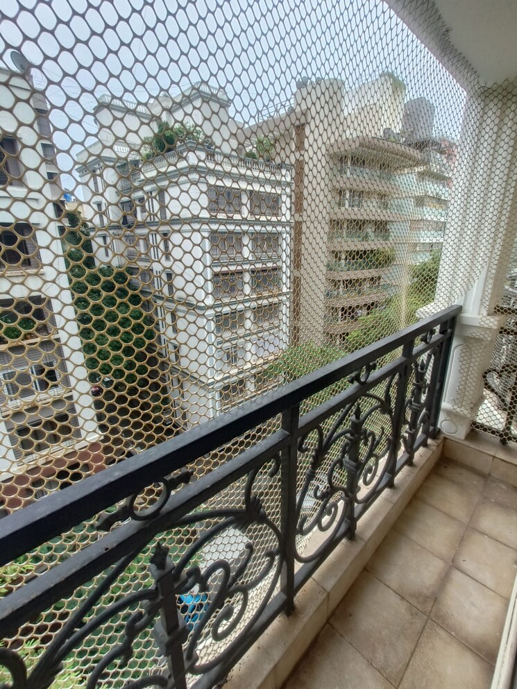 Balcony, ekta-heritage-apartment 3 Bedroom 1300 Sq.Ft. Apartment In Khar West Mumbai 8912011