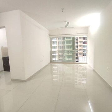 Room in 2 BHK Apartment at Marathon Nexzone, New Panvel – for Rent