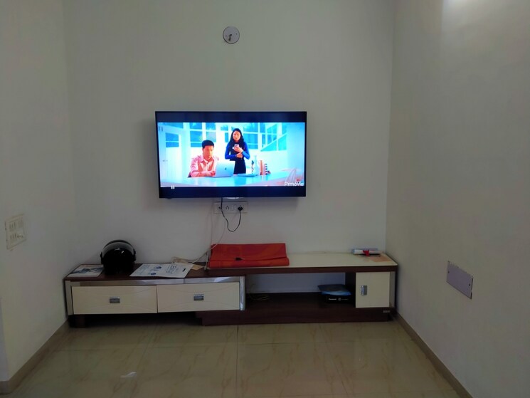 undefined, althan 3 Bedroom 1550 Sq.Ft. Apartment In Althan Surat 8912048