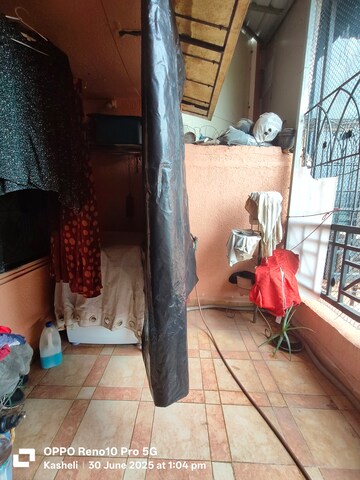  2.5 BHK Apartment at Govind Dham Chs, Kalwa – for Sale
