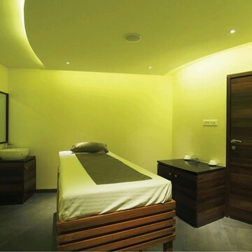 Bedroom in 2 BHK Apartment at Dumas Road – for Rent