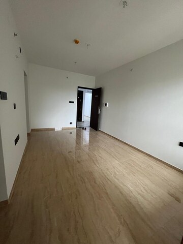 Room in 1 BHK Apartment at VTP Leonara, Mahalunge – for Rent