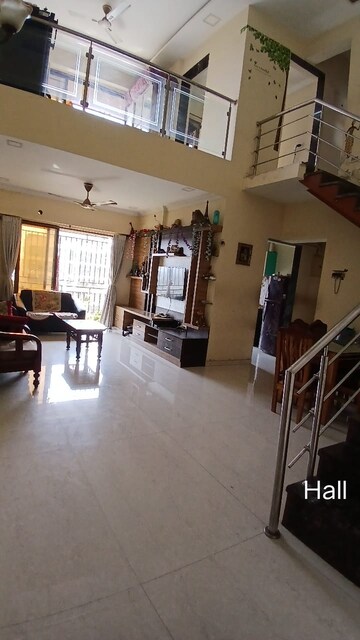 Living Room in 3.5 BHK Apartment at Shree Nandanvan homes, Kalwa – for Rent
