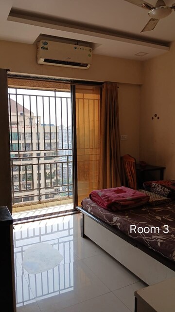Bedroom in 3.5 BHK Apartment at Shree Nandanvan homes, Kalwa – for Rent