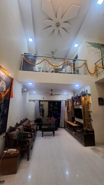 Living Room in 3.5 BHK Apartment at Shree Nandanvan homes, Kalwa – for Rent