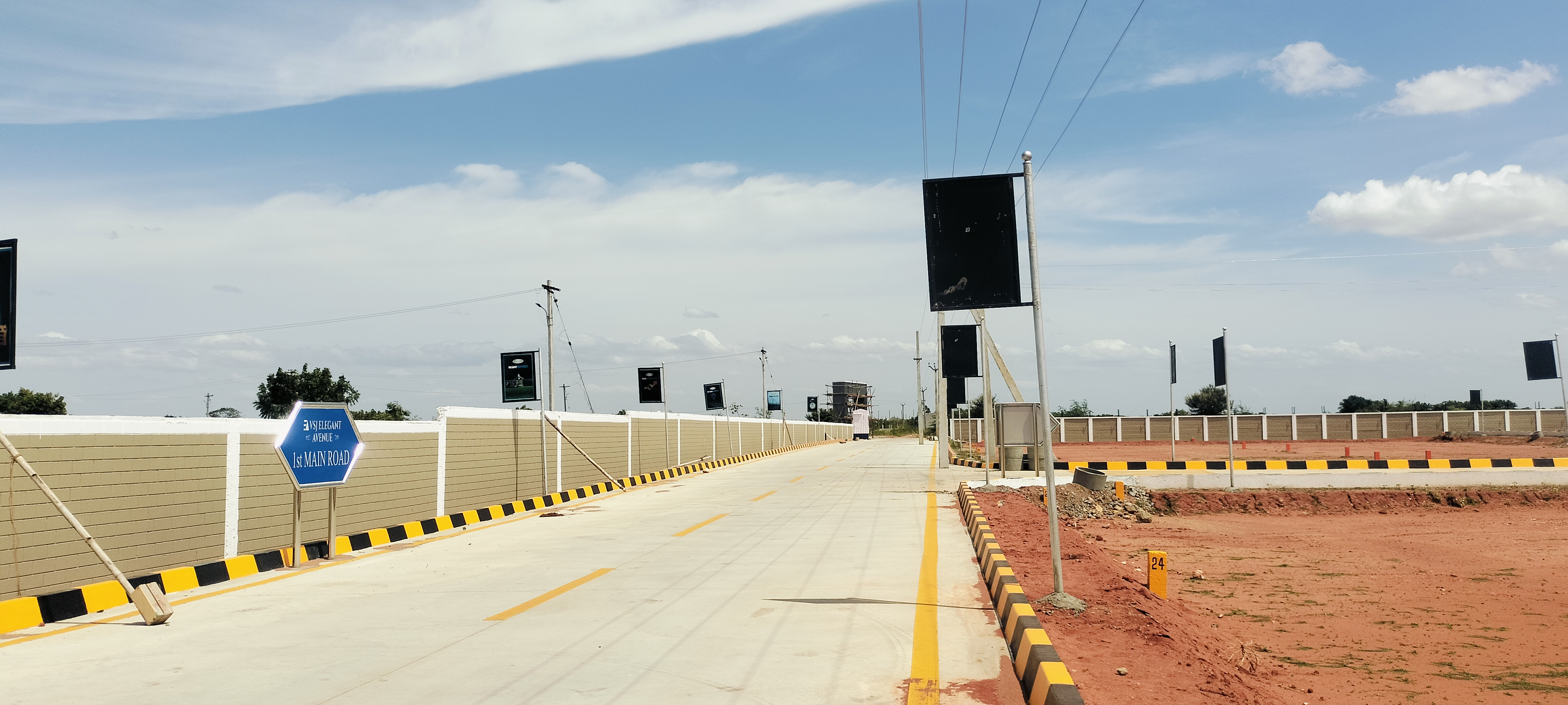 Plot For Sale in Elegant Avenue 