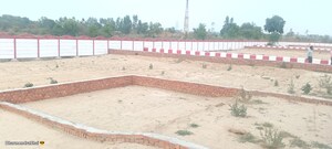  Plot – Exterior View View at Kanpur Road - for Sale
