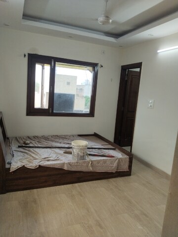 1.5 BHK Apartment For Rent in Sarita Vihar