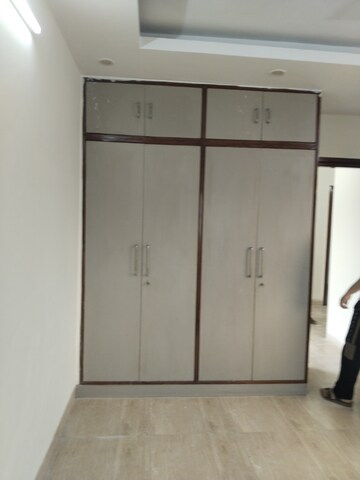 Building Lobby in 1.5 BHK Apartment at Sarita Vihar – for Rent