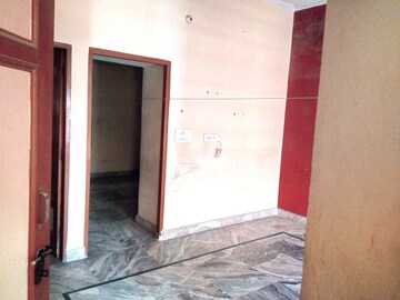 Room in 1 BHK Independent House at Penta Homes, Vip Road – for Rent