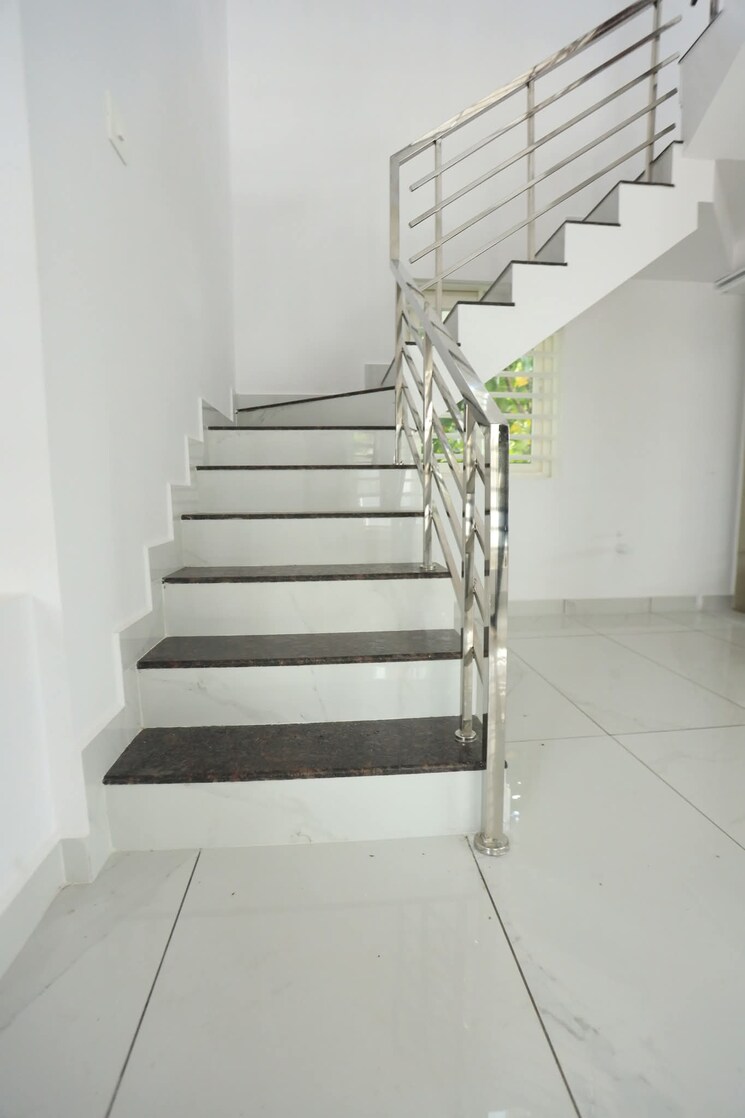 undefined, kunathurmedu 3 Bedroom 1500 Sq.Ft. Independent House In Kunathurmedu Palakkad 8912222