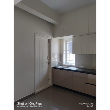 Room in 3 BHK Independent House at Kalyan Nagar – for Rent