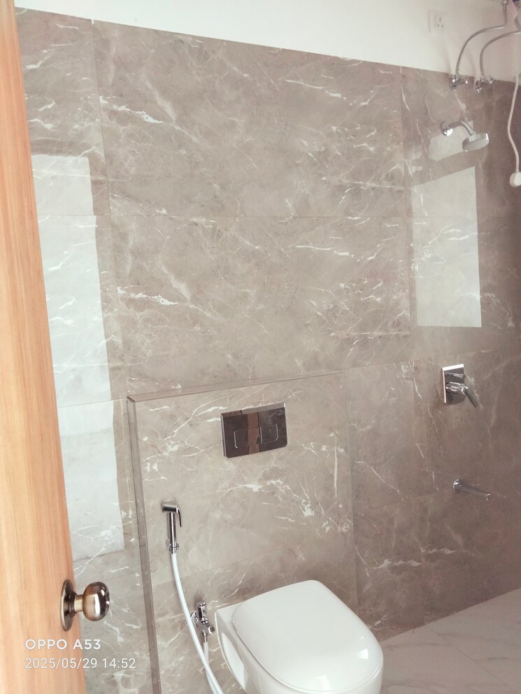 Bathroom, aristo-1515-moneco 2 Bedroom 635 Sq.Ft. Apartment In Prabhadevi Mumbai 8912392