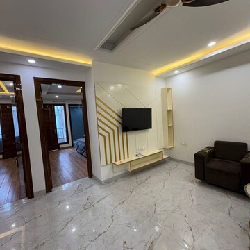 Living Room in 2 BHK Builder Floor at Ansal API Esencia, Sector 67 – for Rent