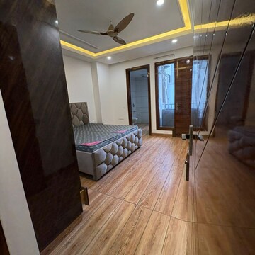 Bedroom in 2 BHK Builder Floor at Ansal API Esencia, Sector 67 – for Rent