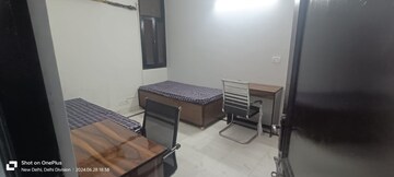 Pg For Rent in South Extension