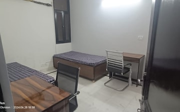 Pg For Rent in South Extension