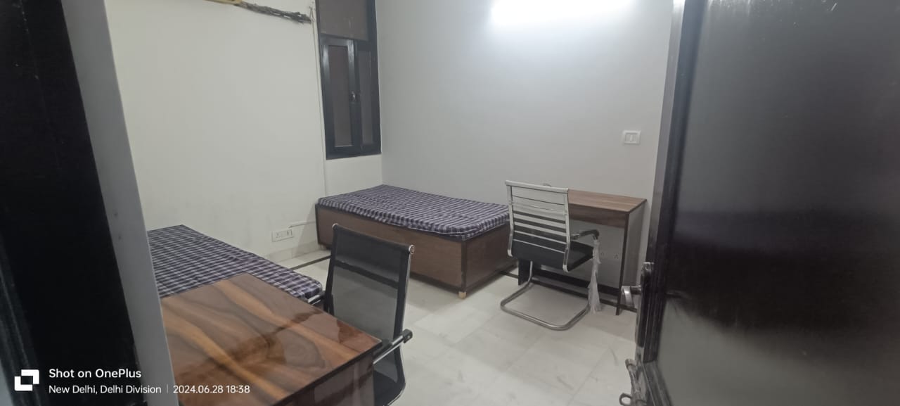 Pg For Rent in Gs Hostel And Paying Gues