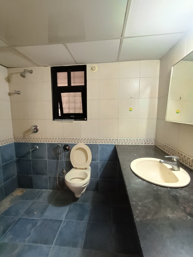 Bathroom, bramha-suncity 2 Bedroom 1086 Sq.Ft. Apartment In Wadgaon Sheri Pune 8912417