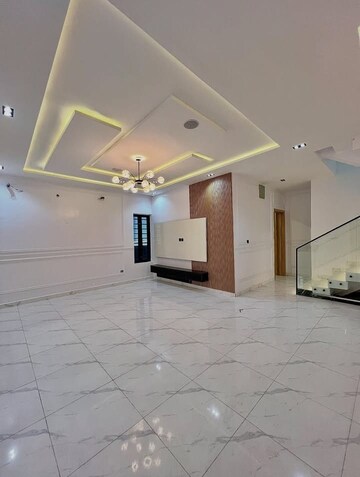 4 BHK Builder Floor For Sale in Sector 35
