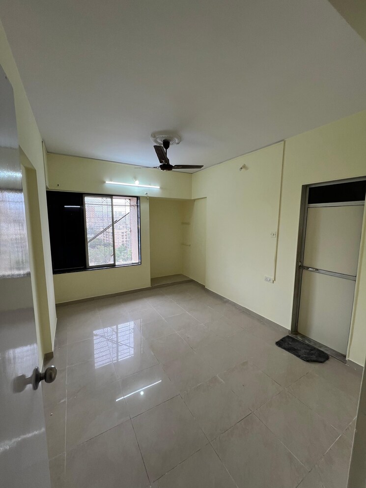 Room, gaurav-garden-i 2 Bedroom 650 Sq.Ft. Apartment In Kandivali West Mumbai 8912523