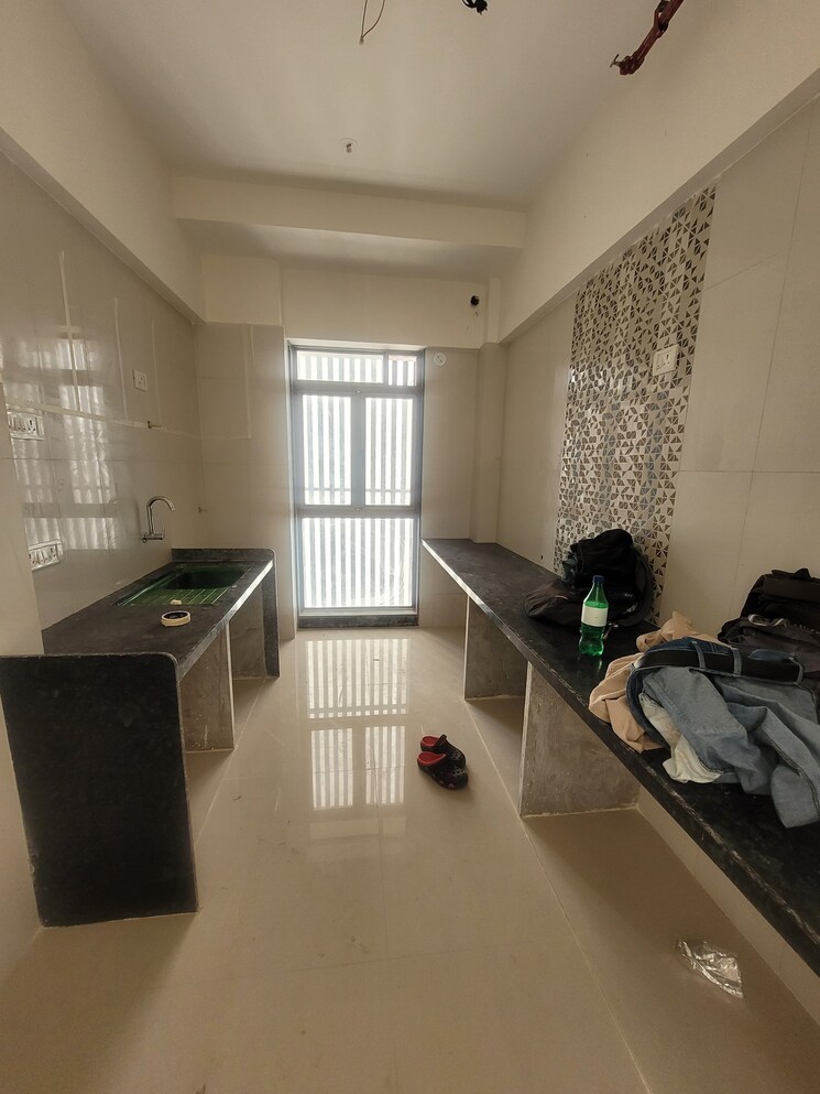 Kitchen, matunga west 3 Bedroom 1000 Sq.Ft. Apartment In Matunga West Mumbai 8912524