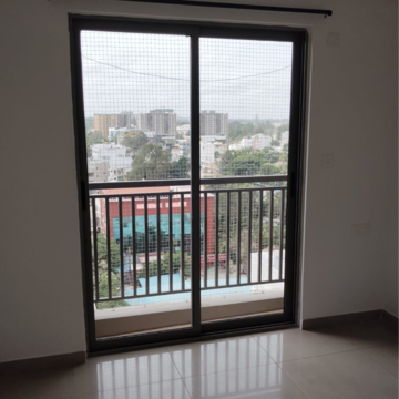 Room in 3 BHK Apartment at Goyal And Co Orchid Woods, Hennur – for Rent