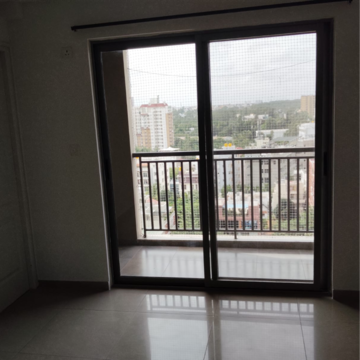Room in 3 BHK Apartment at Goyal And Co Orchid Woods, Hennur – for Rent