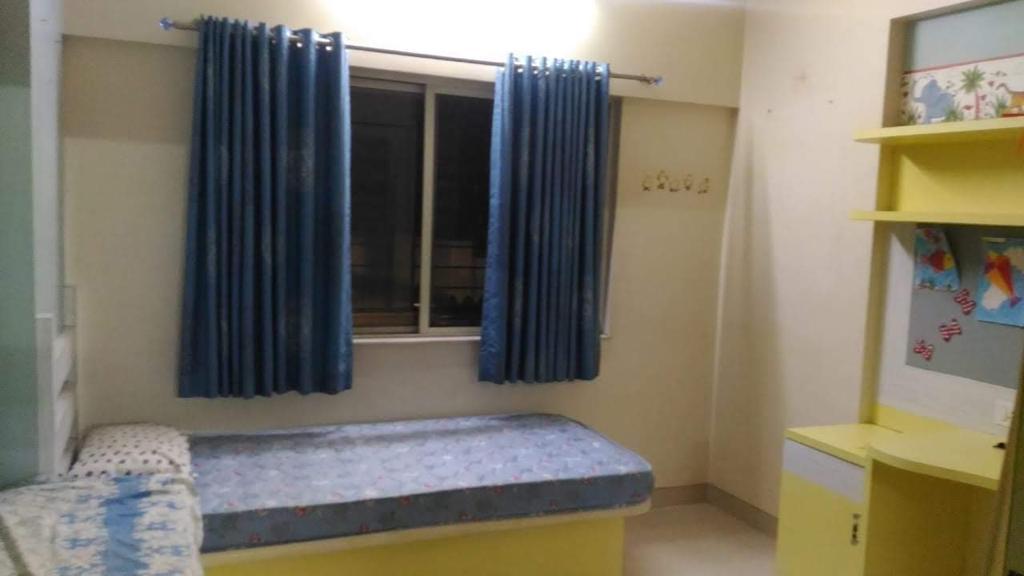 2 BHK + Servant Room Apartment For Sale in Salarpuria H And M Royal