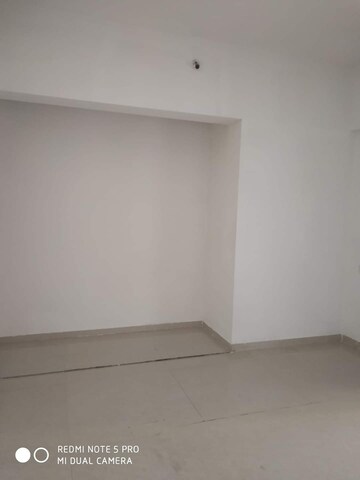 Room in 1 BHK Apartment at Squarefeet Ace Square, Ghodbunder Road – for Sale