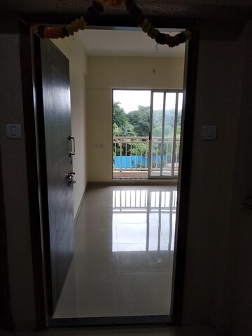Room in 1 BHK Apartment at Laabh Shubh Sanket Complex, Ghodbunder Road – for Rent