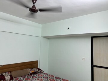 Furnished Amenities in 2 BHK Apartment at Royal Palms Garden View, Goregaon East – for Rent