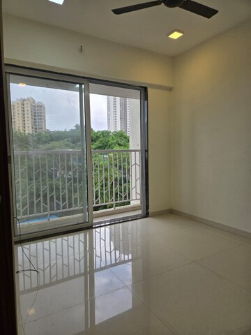 Room in 2 BHK Apartment at ACE Homes, Kasarvadavali – for Rent