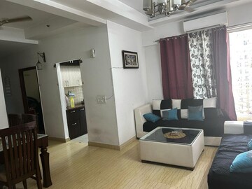 2.5 BHK Apartment For Rent in Mahagun Moderne, Sector 78
